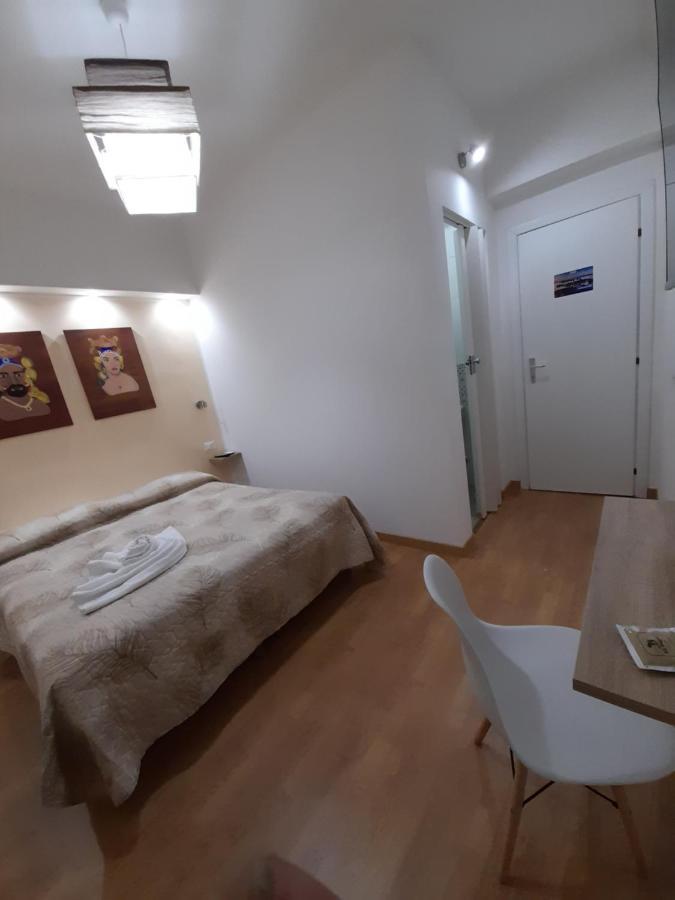Milazzo: La Porta Delle Eolie Bed and Breakfast Εξωτερικό φωτογραφία